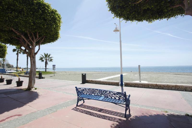Apartamento En Malaga Este Exterior foto
