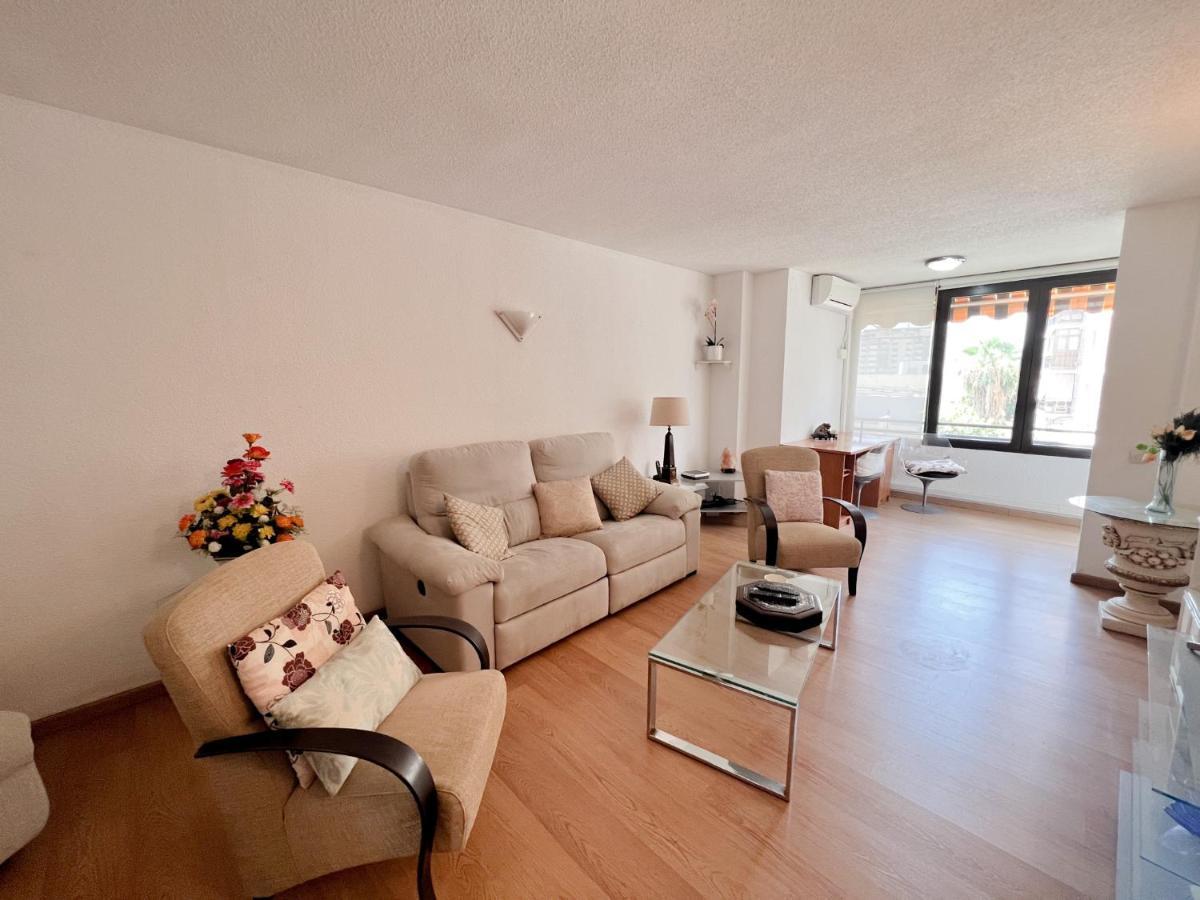 Apartamento En Malaga Este Exterior foto