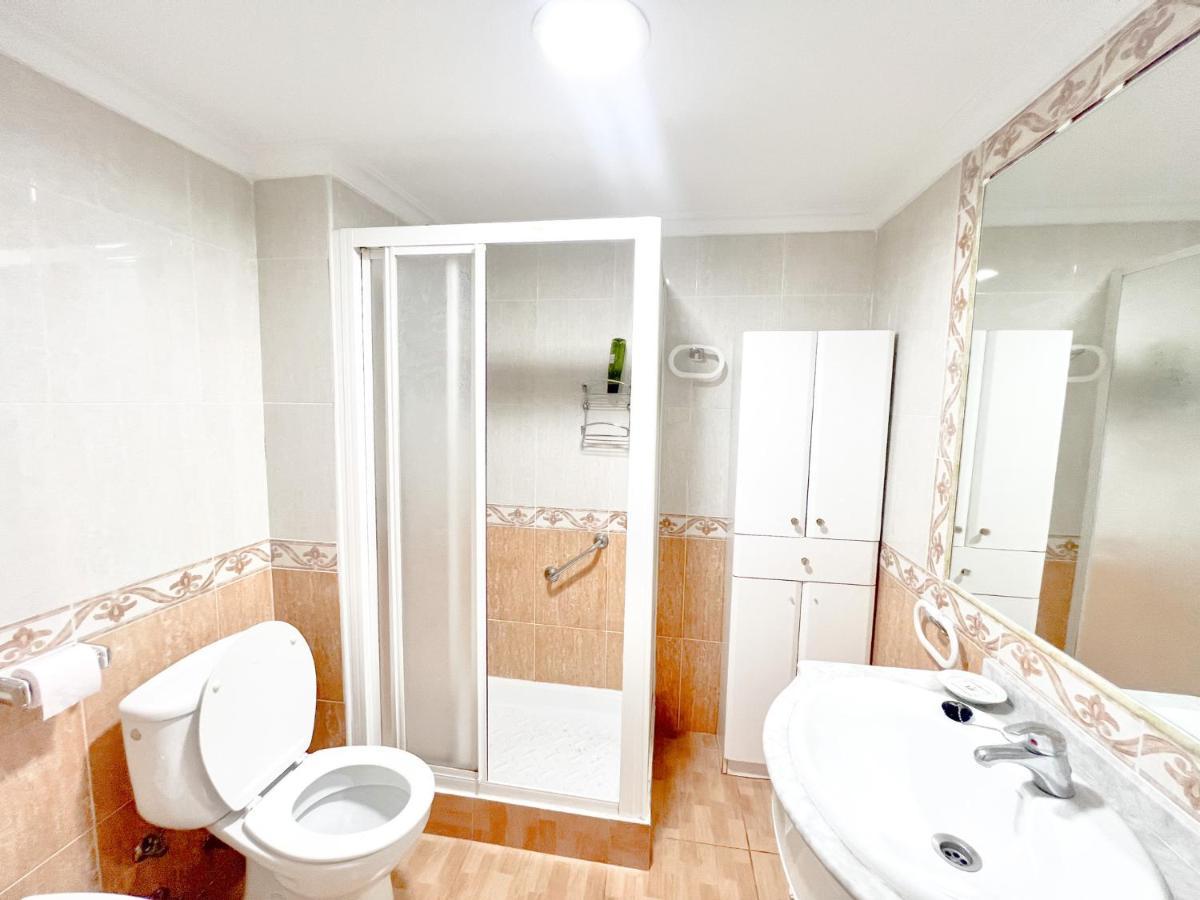 Apartamento En Malaga Este Exterior foto