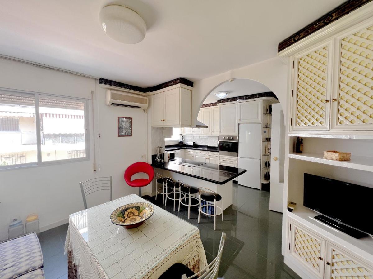 Apartamento En Malaga Este Exterior foto