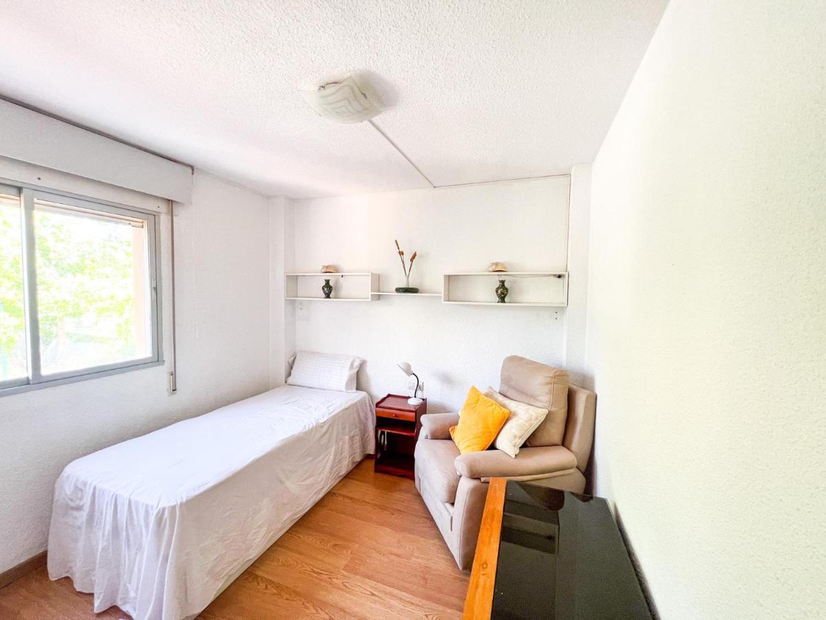 Apartamento En Malaga Este Exterior foto